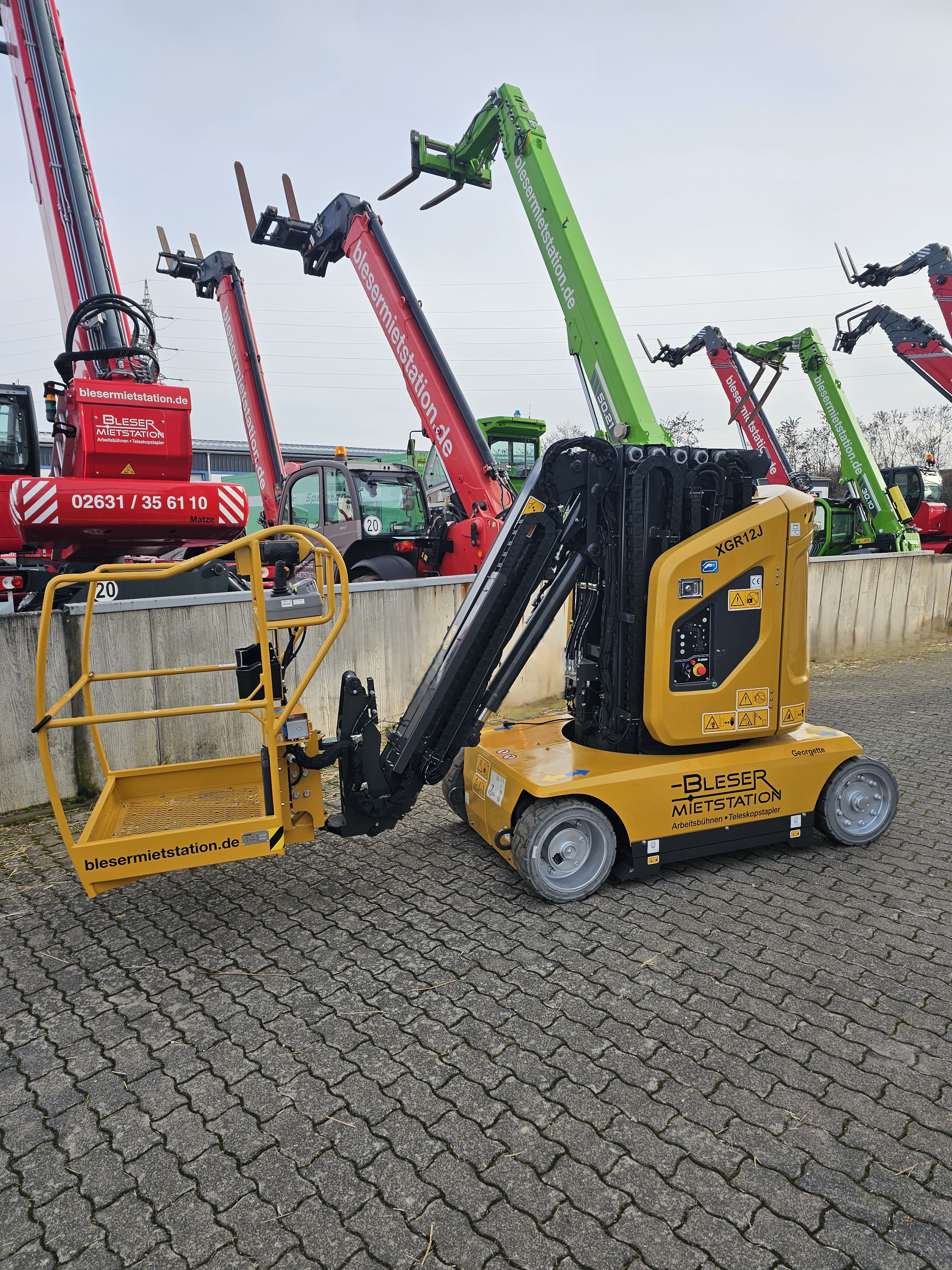 Senkrechtmastbühne XCMG XGR12J